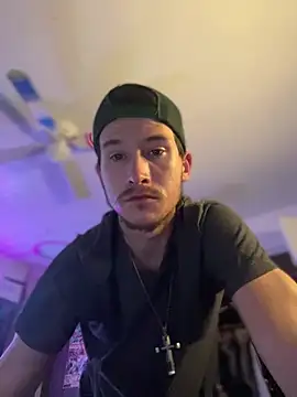 bigdckstud online show from April 18, 4:20 pm