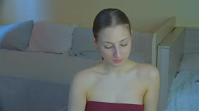 BritneyCruze online show from February 14, 9:53 am