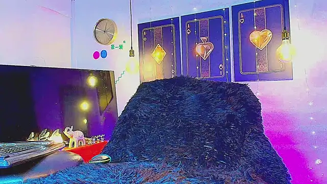 daimond hope666 online show from September 17, 7:05 pm