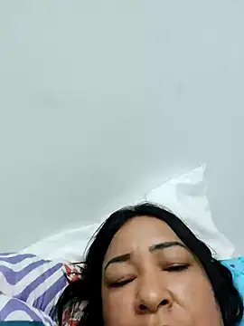 Snapshot of sexy_hot_carol chatting on January 4, 4:12 am sexy hot carol online show from January 4, 4:12 am