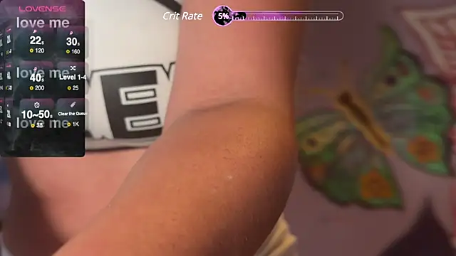 Snapshot of heartz999rene chatting on March 23, 4:49 am heartz999rene online show from March 23, 4:49 am