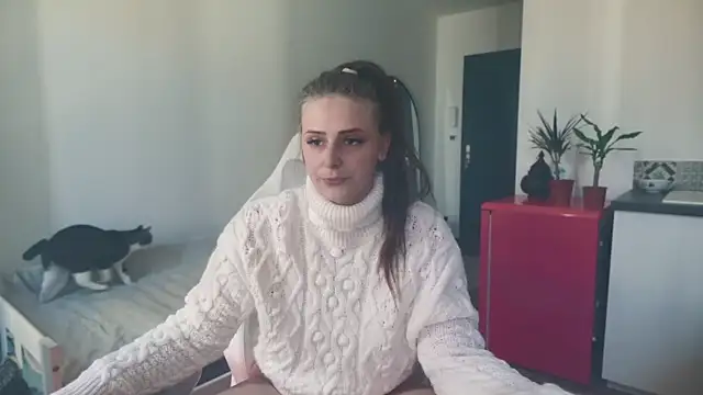 ce leste   online show from April 7, 12:40 pm