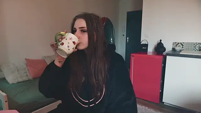 ce leste   online show from February 5, 2:35 pm