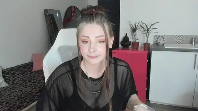 ce leste   online show from May 6, 3:49 pm