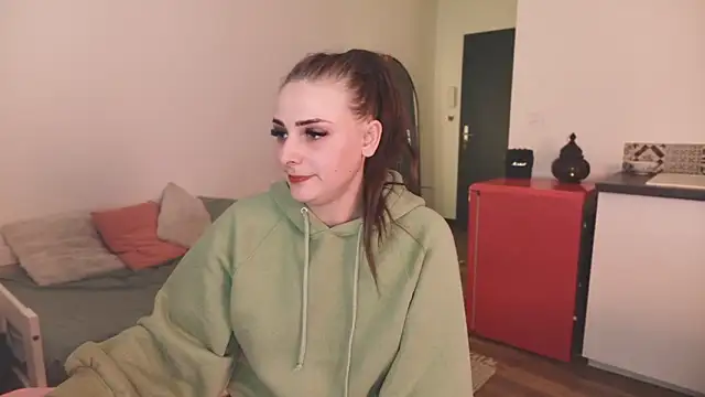 ce leste   online show from January 31, 8:29 pm