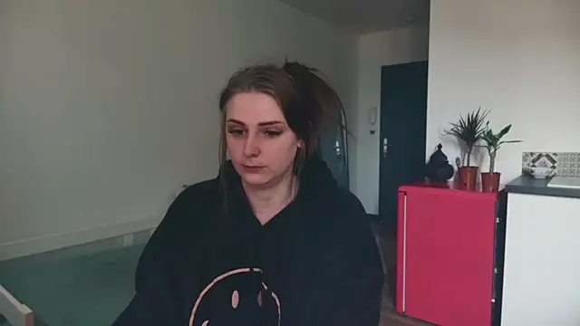 ce leste   online show from March 5, 10:12 am