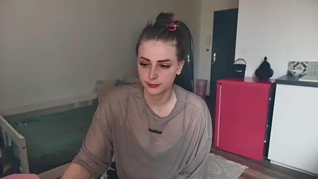 ce leste   online show from January 17, 10:41 am