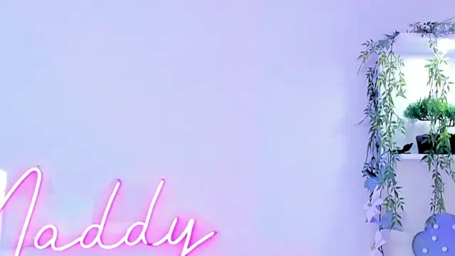 MaddyParisi online show from March 15, 11:06 pm