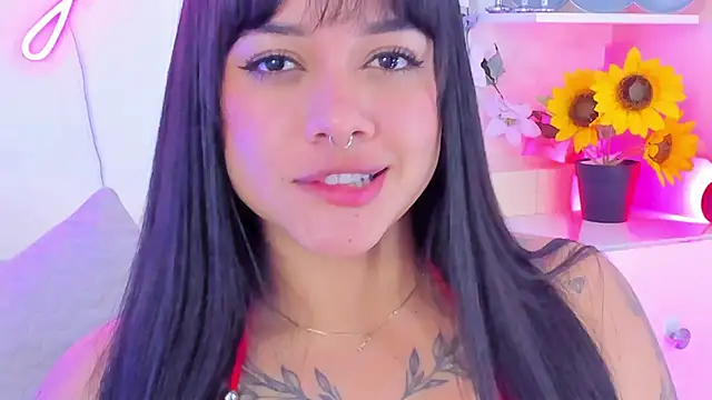 MaddyParisi online show from March 5, 4:13 am