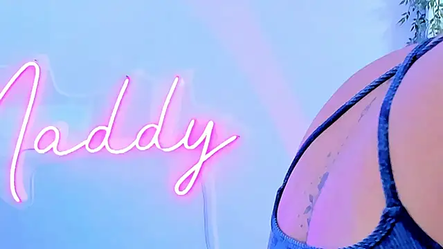 MaddyParisi online show from February 4, 6:14 am