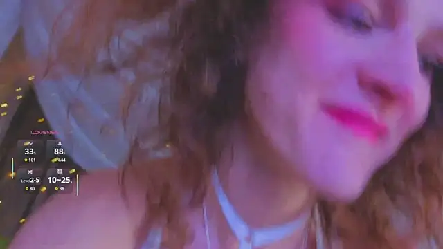 Snapshot of Soo_dreamy chatting on October 16, 1:25 am Soo dreamy online show from October 16, 1:25 am