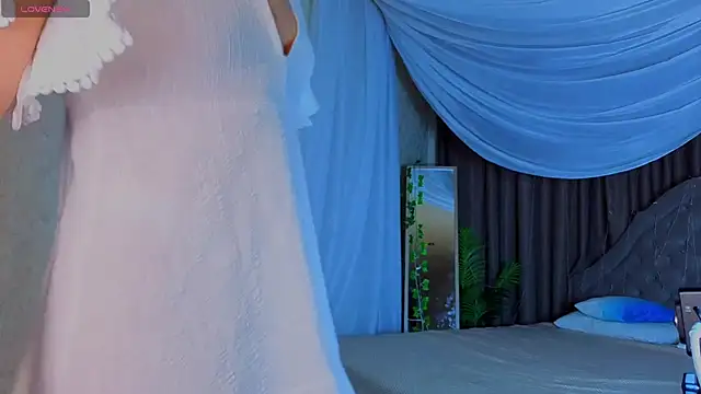 Snapshot of Soo_dreamy chatting on October 11, 1:28 am Soo dreamy online show from October 11, 1:28 am