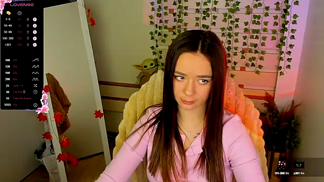 Bella XO online show from October 16, 6:21 am