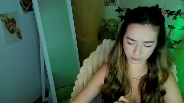 Bella XO online show from June 24, 6:23 am