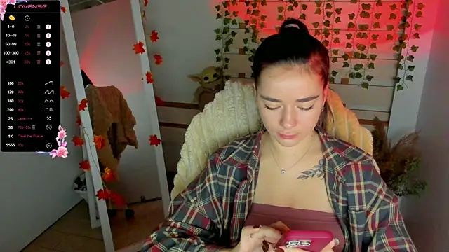 Bella XO online show from October 13, 7:10 am