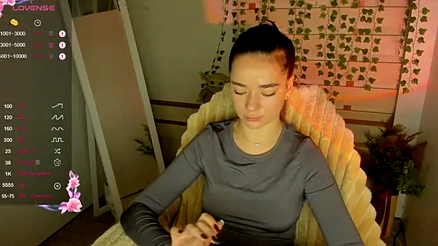 Bella XO online show from September 19, 6:50 am