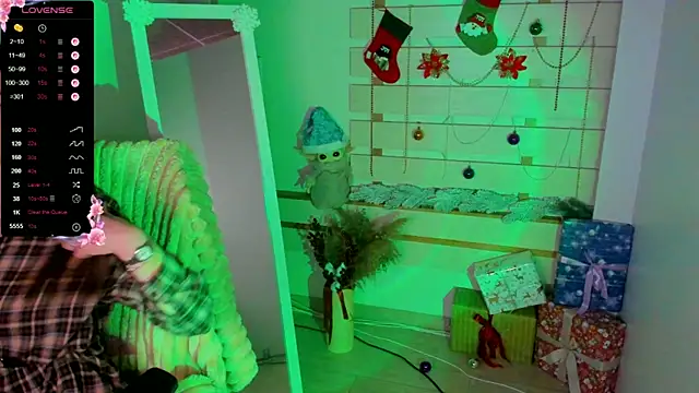 Bella XO online show from December 18, 7:35 am