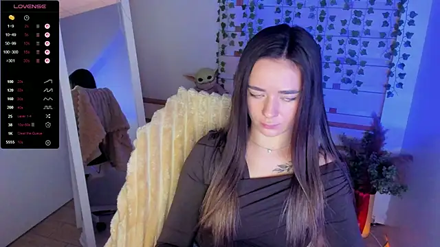 Bella XO online show from September 28, 7:04 am