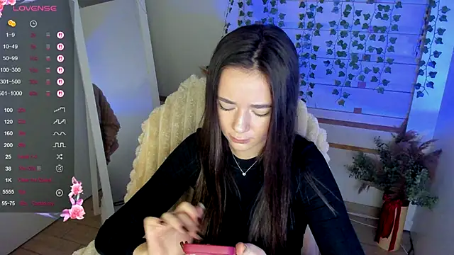 Bella XO online show from September 25, 6:52 am