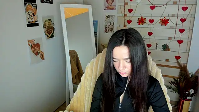 Bella XO online show from March 13, 7:57 am