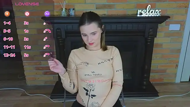 Ellie Sunset online show from February 11, 3:23 pm