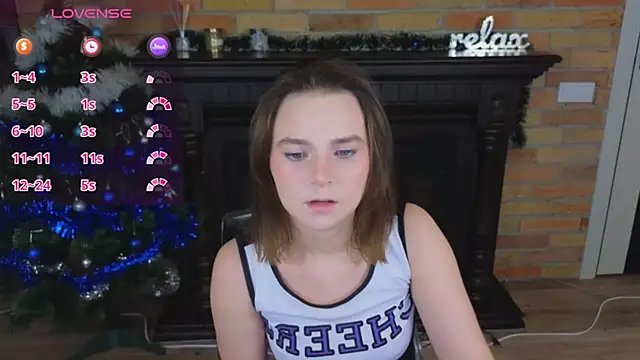 Ellie Sunset online show from January 15, 2:20 pm