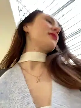 Snapshot of Dina_Tease chatting on February 18, 9:10 am Dina Tease online show from February 18, 9:10 am