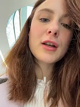 Dina Tease online show from March 11, 11:15 am