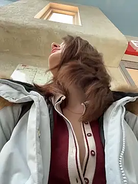 Dina Tease online show from February 28, 11:10 am