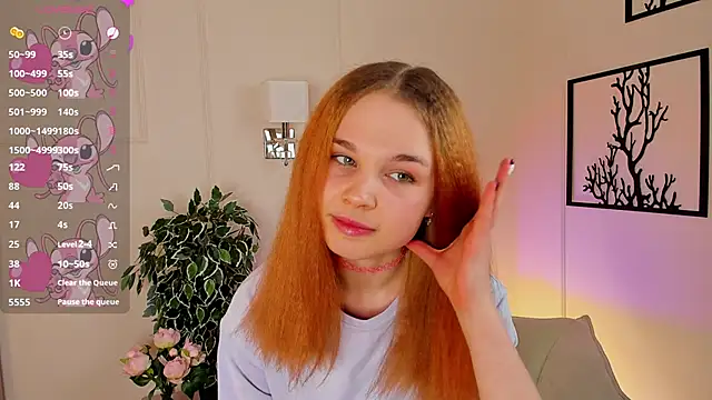 OdetteHarwick online show from March 23, 7:09 am