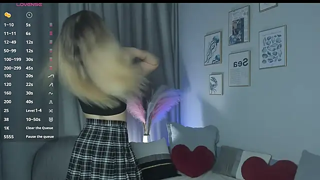 OdetteHarwick online show from November 22, 5:28 am