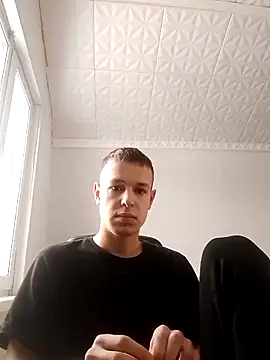 pretty roman online show from February 11, 10:36 am