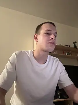 pretty roman online show from March 11, 6:35 pm