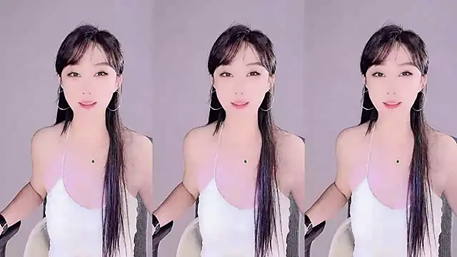 Snapshot of jingling666 chatting on March 18, 4:29 am jingling666 online show from March 18, 4:29 am