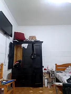 CAT28004 online show from December 1, 3:18 am