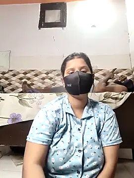 pihu32824 online show from February 28, 6:51 pm