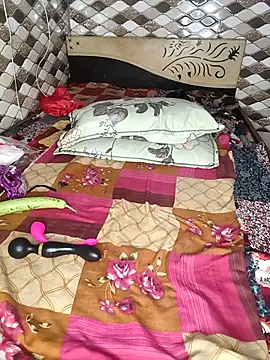 pihu32824 online show from November 9, 7:40 pm