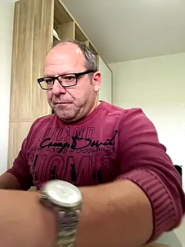 coupleLatinaLovers online show from October 28, 11:31 am