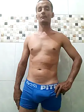 morenogato100 online show from April 11, 8:56 pm