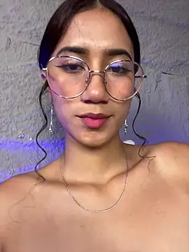 KaitlynLoveCam online show from March 31, 9:50 pm