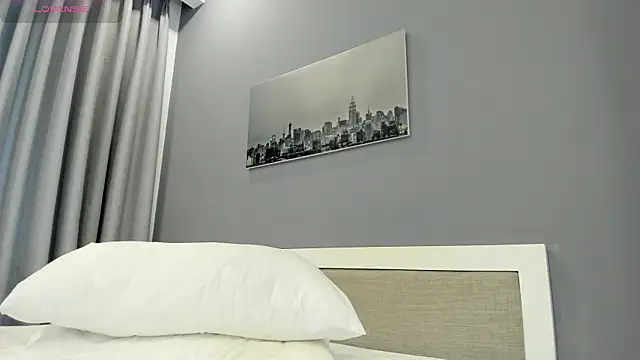 yumisunn online show from October 3, 3:30 am