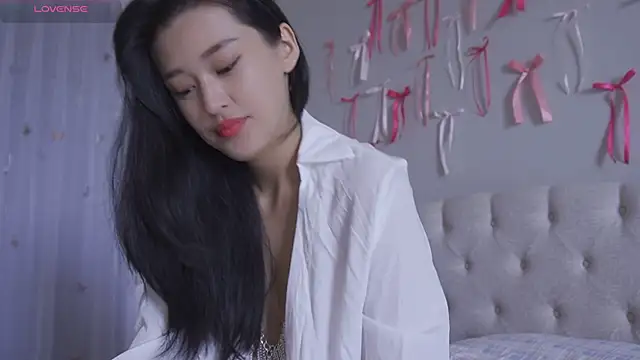 yumisunn online show from February 24, 3:07 am