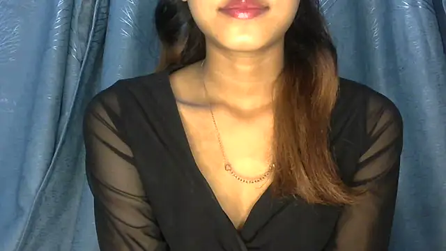 Snapshot of jassi-just18 chatting on February 6, 3:41 pm jassi-just18 online show from February 6, 3:41 pm