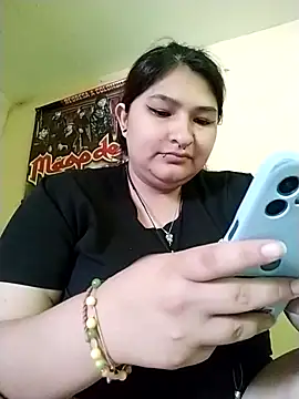 Snapshot of _69HONRY chatting on February 5, 6:15 pm 69HONRY online show from February 5, 6:15 pm