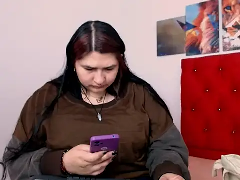 Snapshot of _69HONRY chatting on November 24, 1:00 pm 69HONRY online show from November 24, 1:00 pm