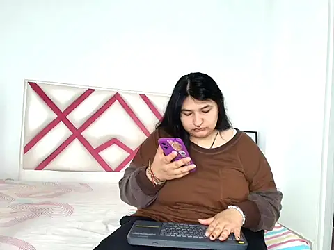 Snapshot of _69HONRY chatting on September 18, 1:47 pm 69HONRY online show from September 18, 1:47 pm