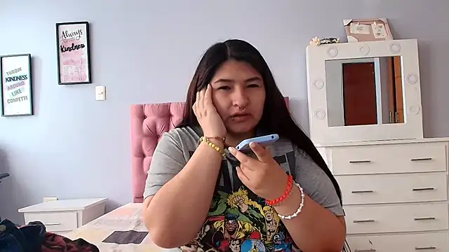 Snapshot of _69HONRY chatting on February 14, 12:57 pm 69HONRY online show from February 14, 12:57 pm