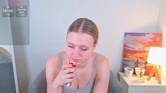 MaydaFoulk online show from September 28, 1:12 am