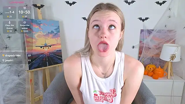 MaydaFoulk online show from October 25, 1:05 am