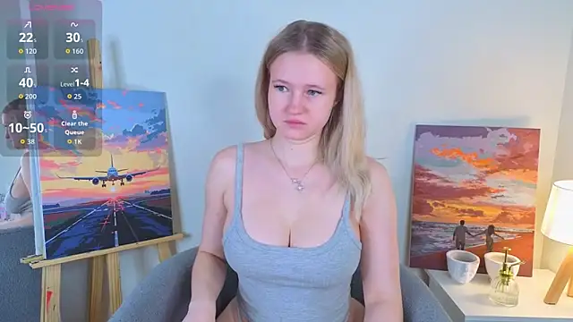 MaydaFoulk online show from October 4, 1:07 am